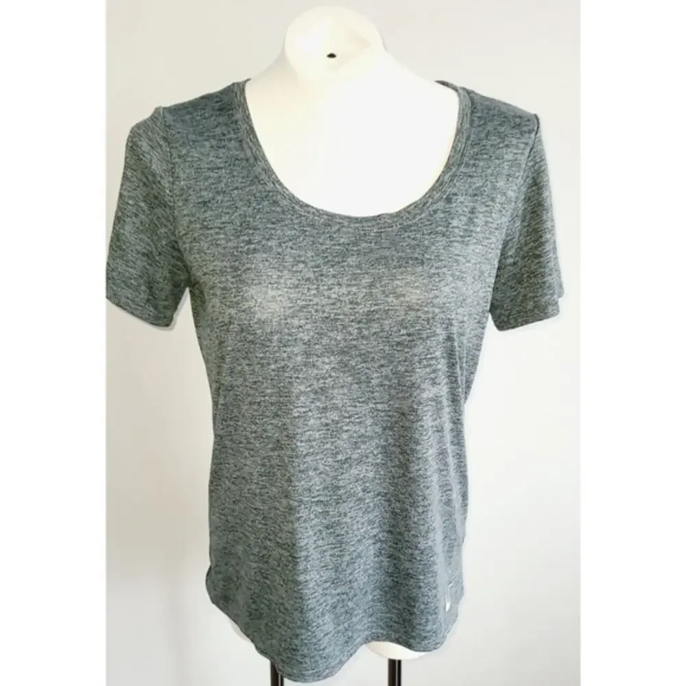 Nike Dry-Fit Athletic‎ T-Shirt Size M - RN#56323